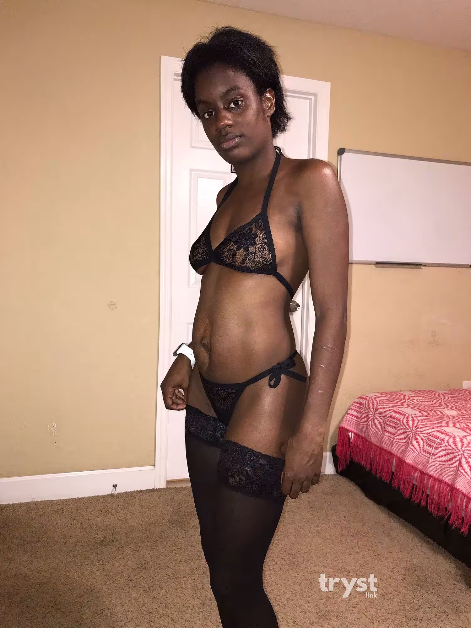 Victoria Snow, photo 5