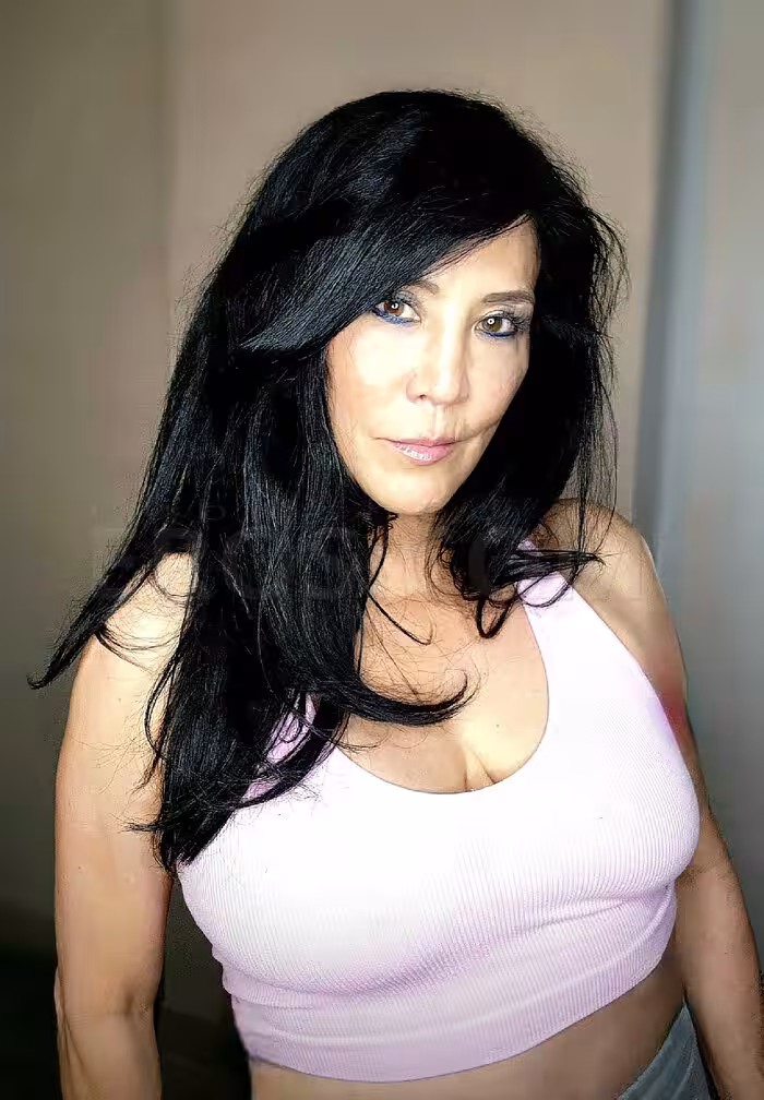 Sabrina Charm, escort in Minneapolis, MN