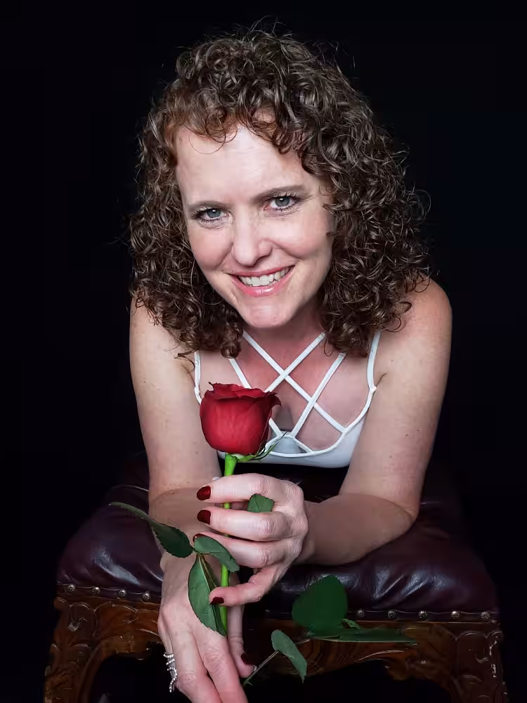 Rose Mastos, photo 3