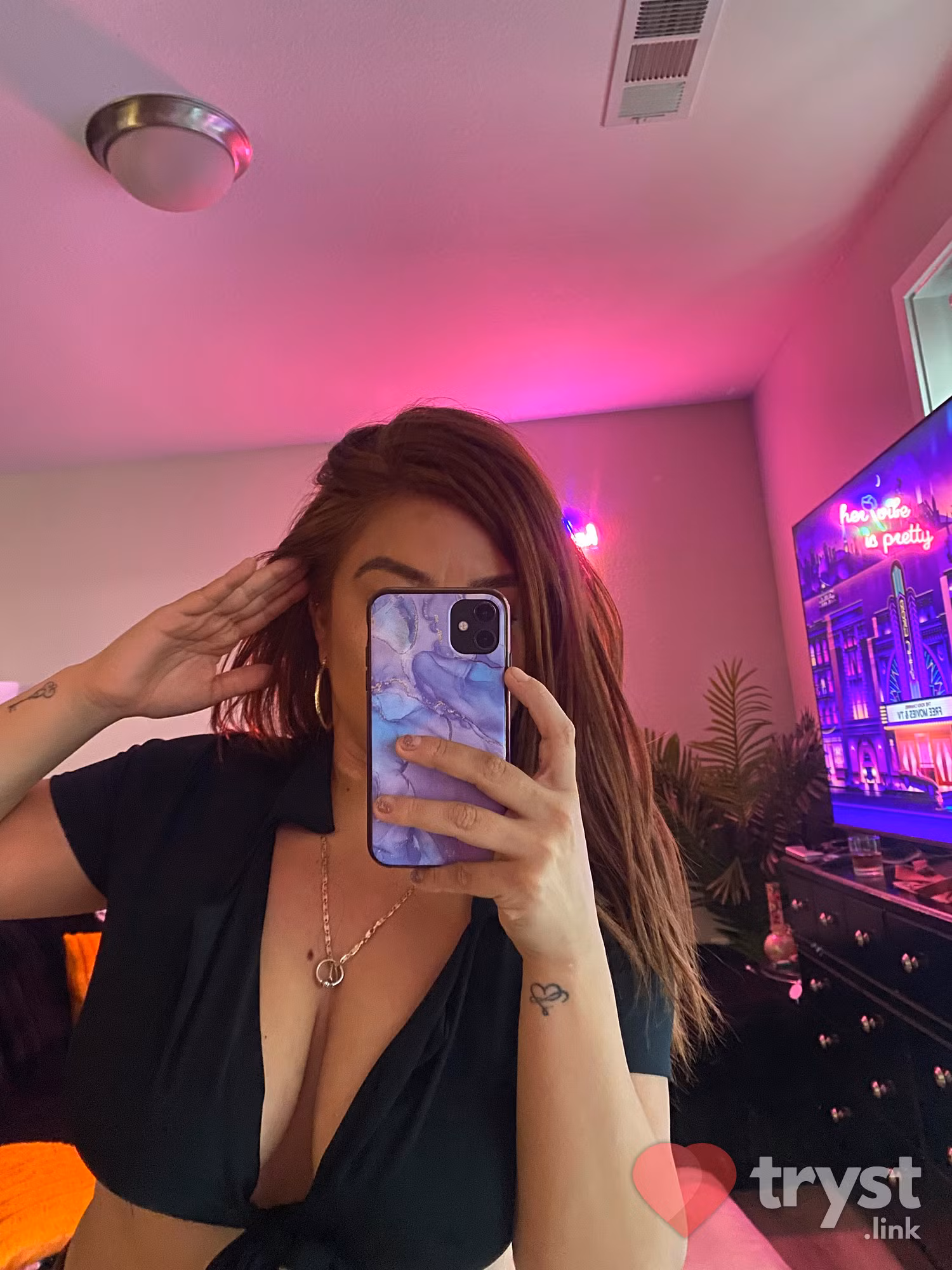 Becca, photo 10