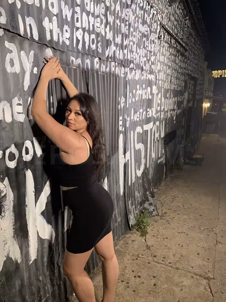 Stephanie Saint, escort in Austin, TX