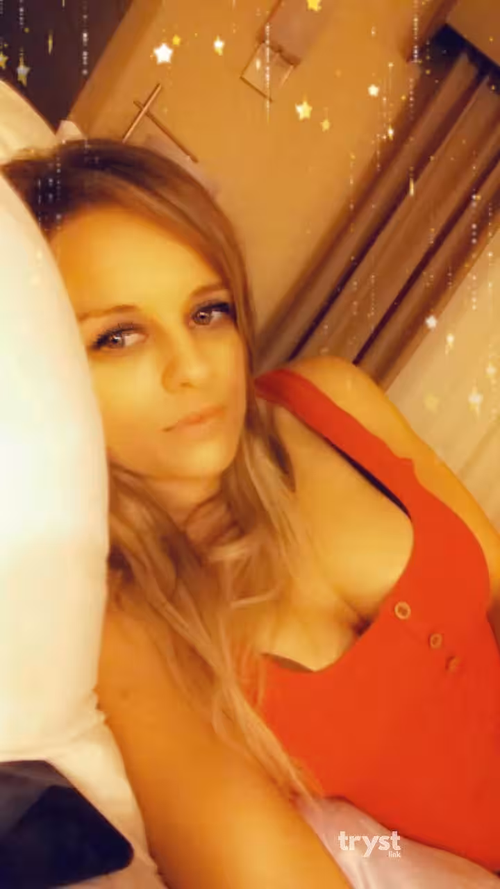 Elizabeth, photo 4