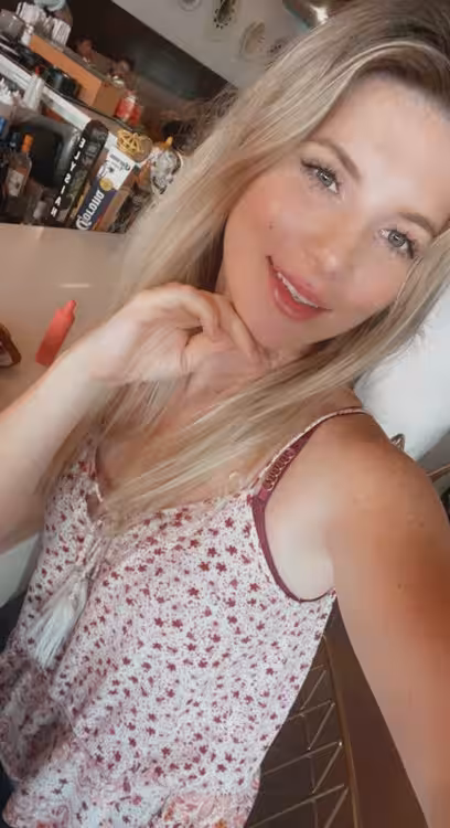 Lexi, escort in Los Angeles, CA