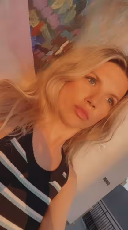Lexi, photo 9