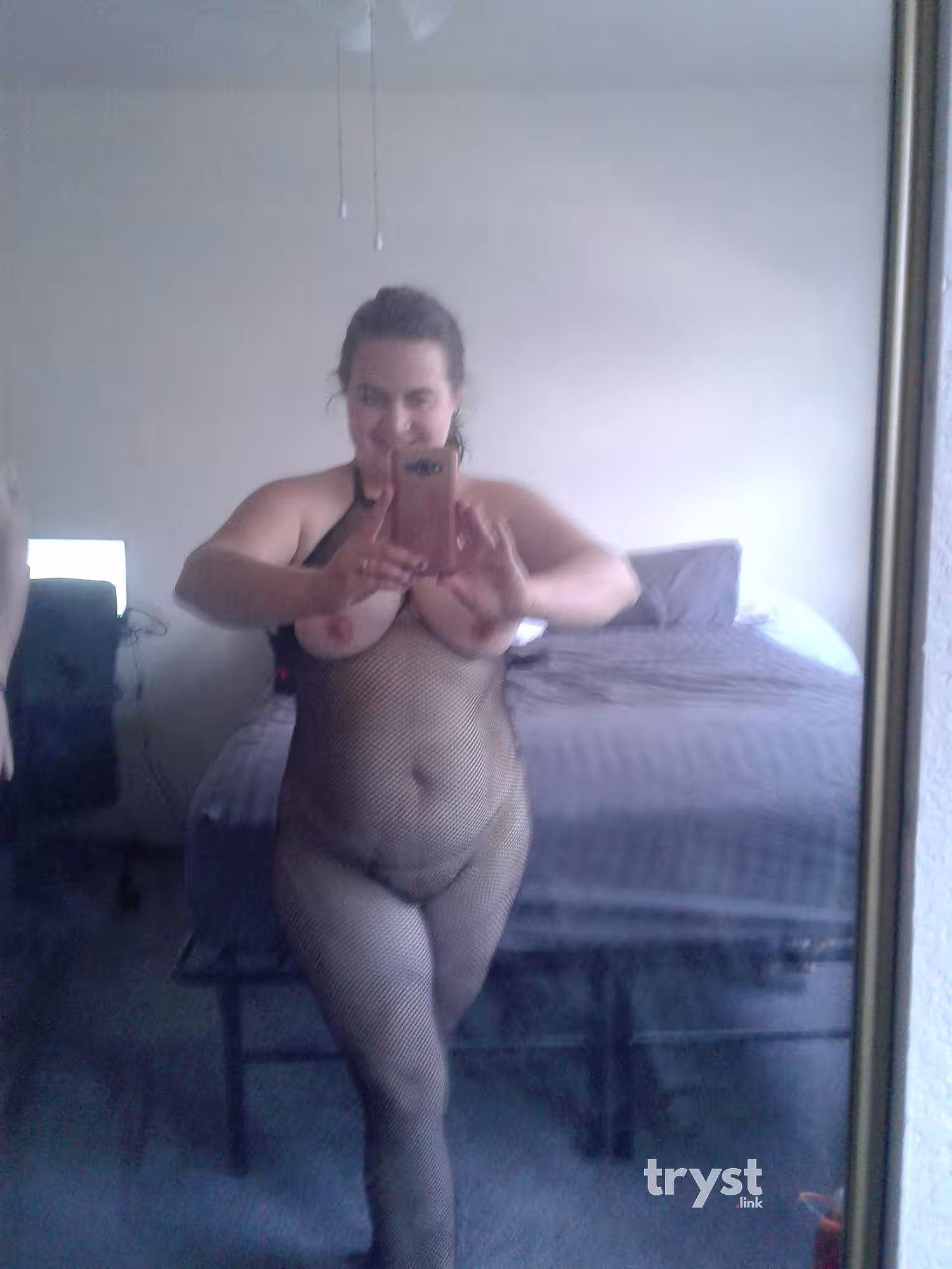 Hannah Devine, photo 8
