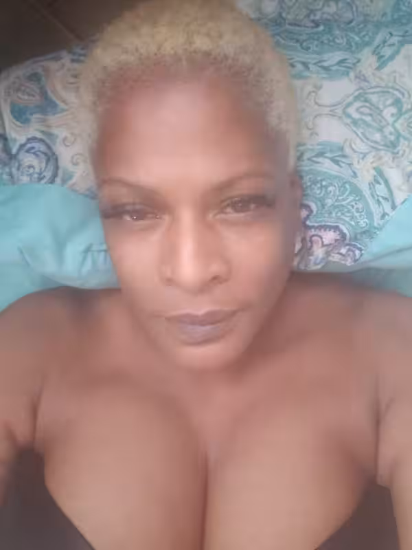 Mattie, escort in Minneapolis, MN