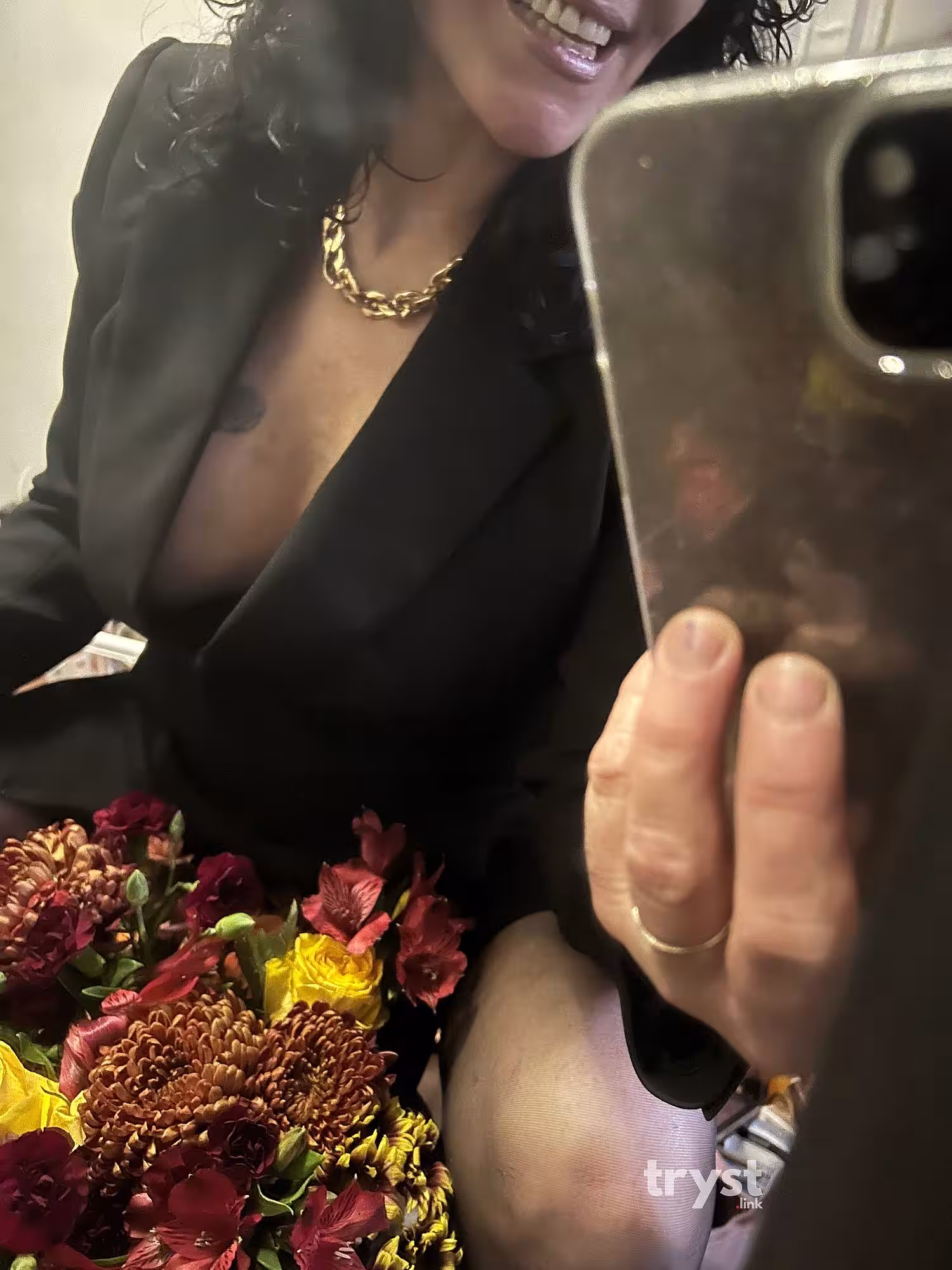 Nicki, photo 4