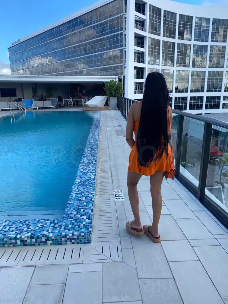 Dior, escort in Miami, FL