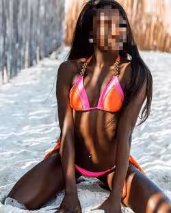 So’leil Sovane, escort in Chicago, IL