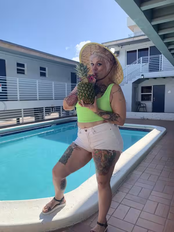Ava Darling, photo 5