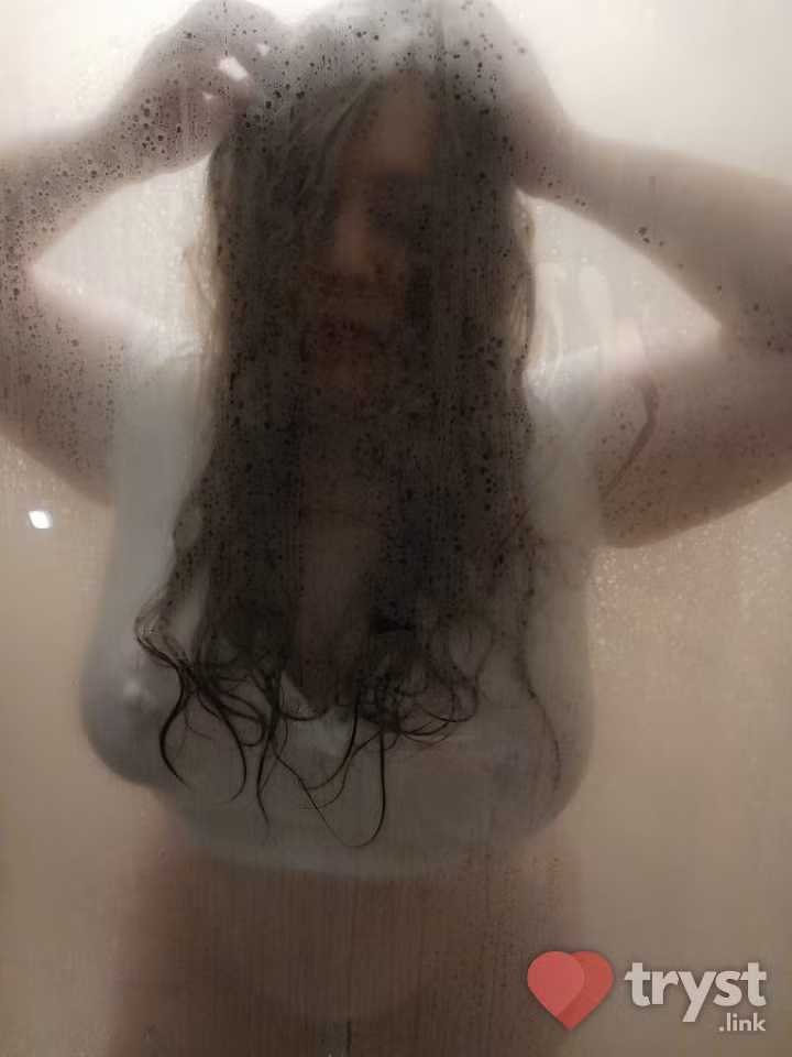 Jenny Loves, photo 5