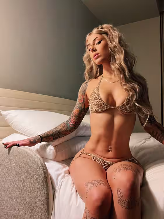 Katya, photo 3