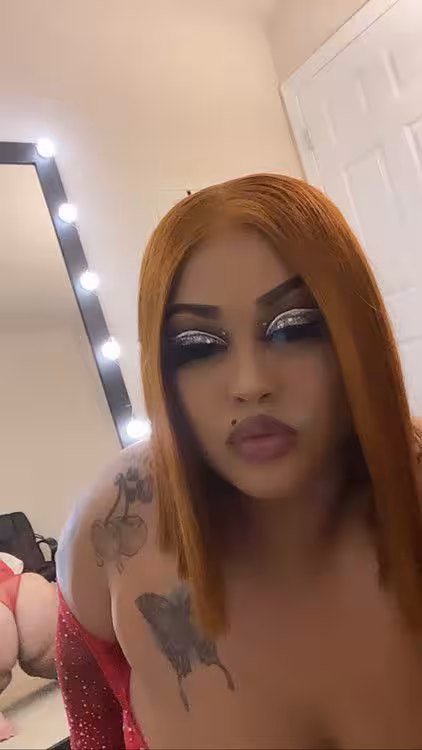 Miahh, escort in San Diego, CA