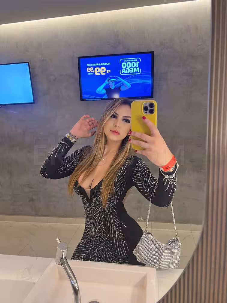 Sabrina, photo 3
