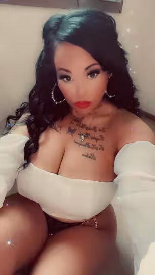 Jasmine, escort in Minneapolis, MN