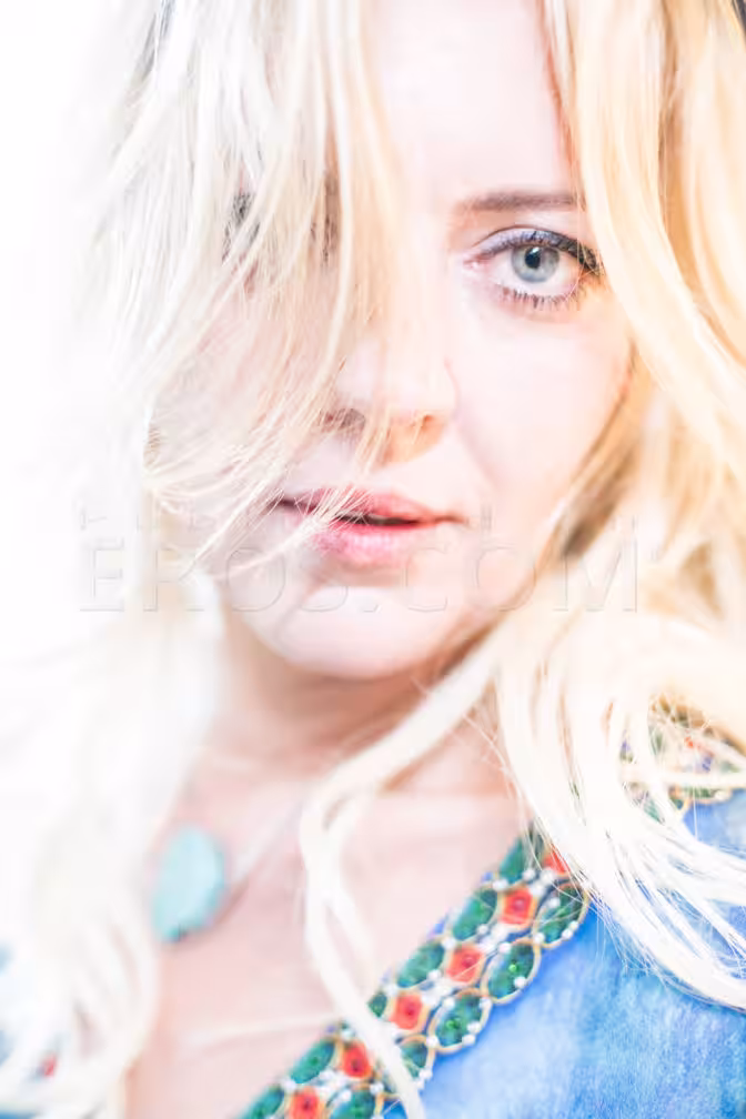 Muse Scarlett, escort in Portland, OR