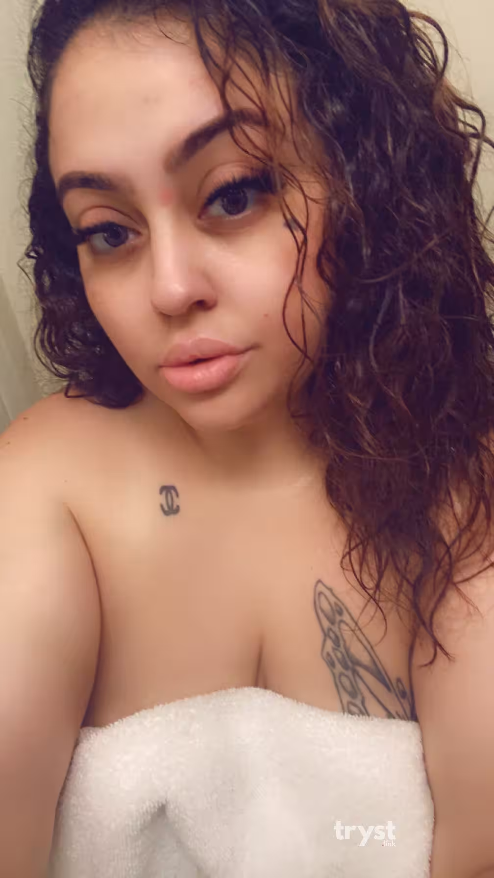 Emilee / Eva, escort in Atlanta, GA
