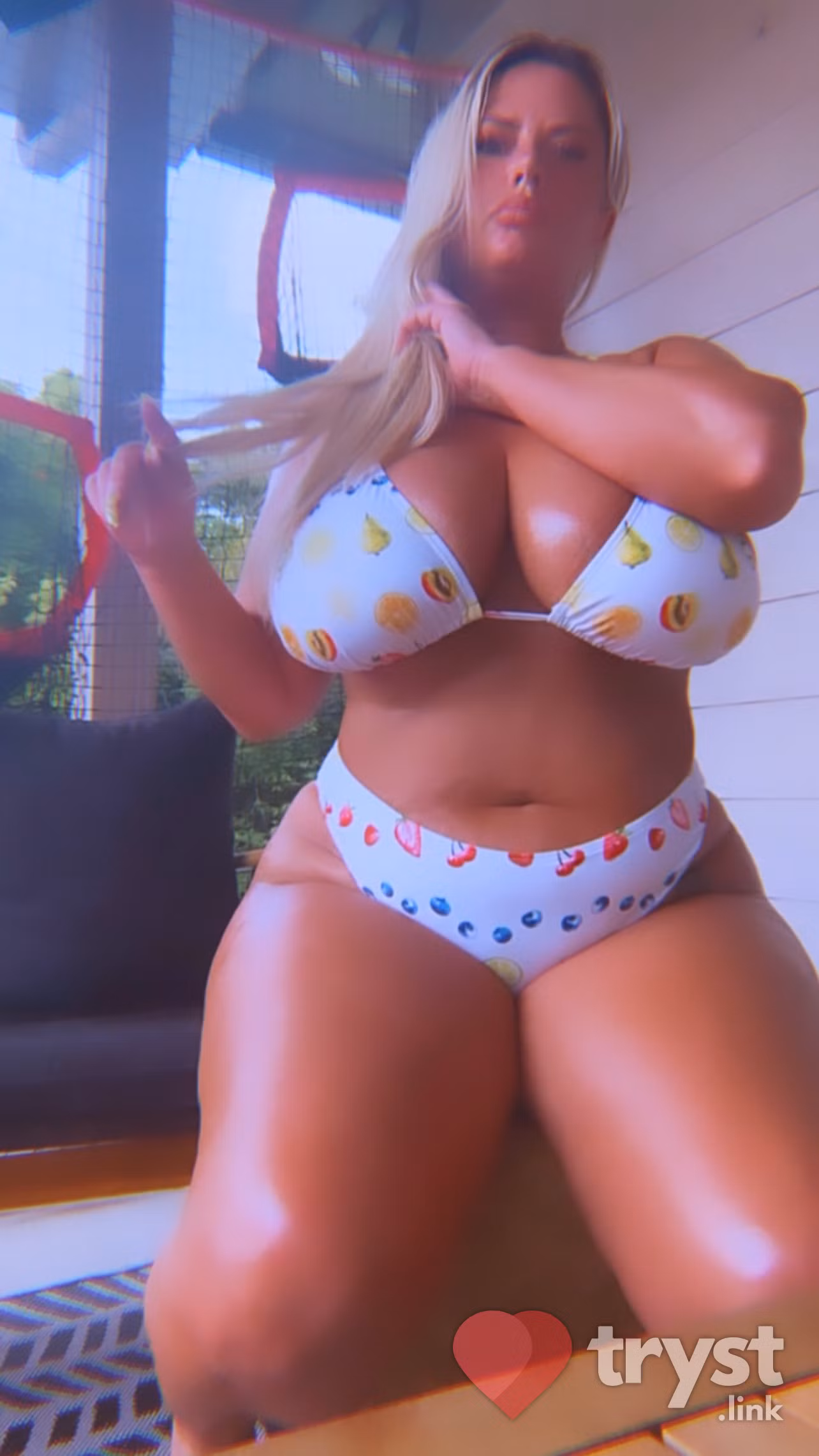 Nikki Nichole, photo 8