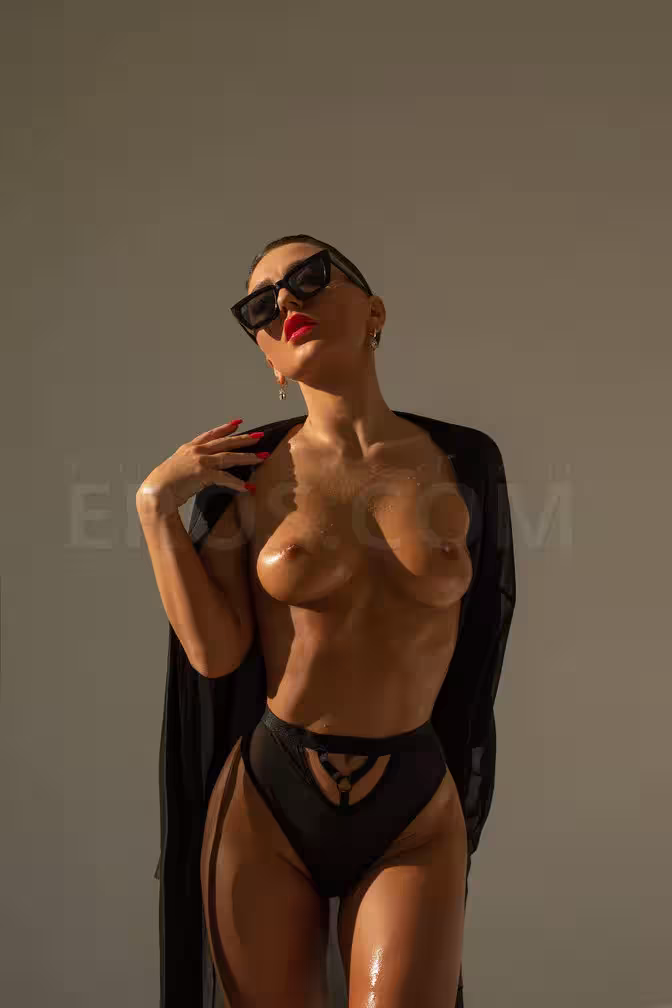 Chloe Sky, photo 9