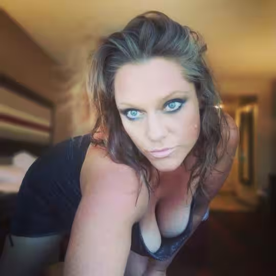 Michelle, photo 9