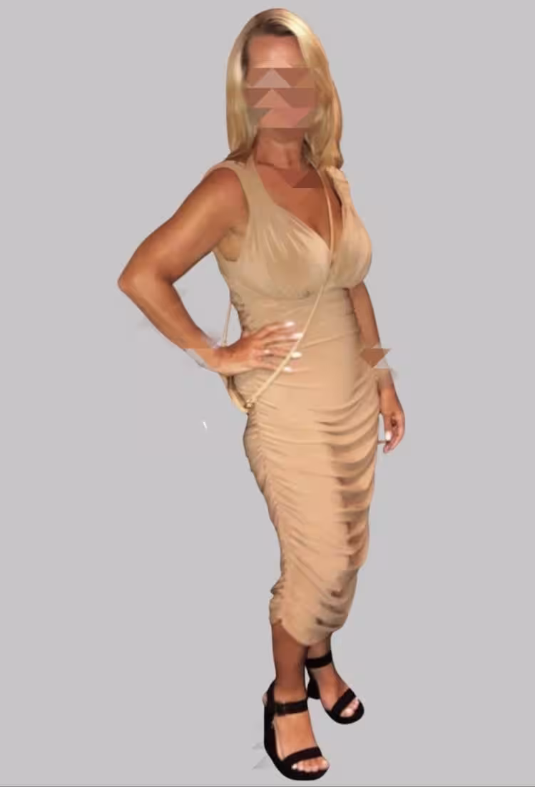 Michelle, photo 4
