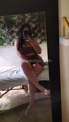 Karina, photo 5