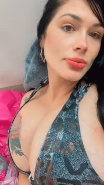 Melania / Valeria, photo 5