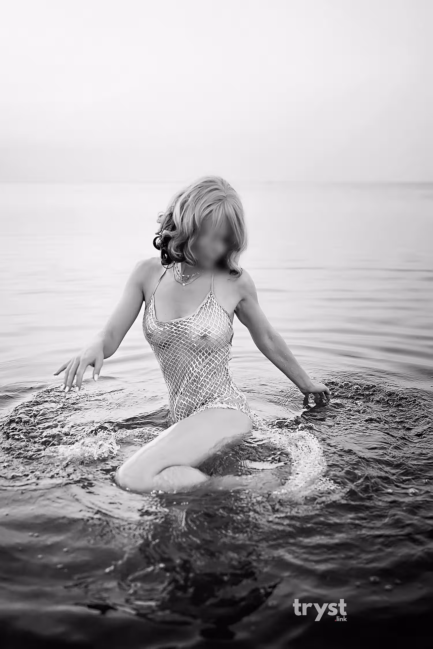 Astrid Lynn, photo 6