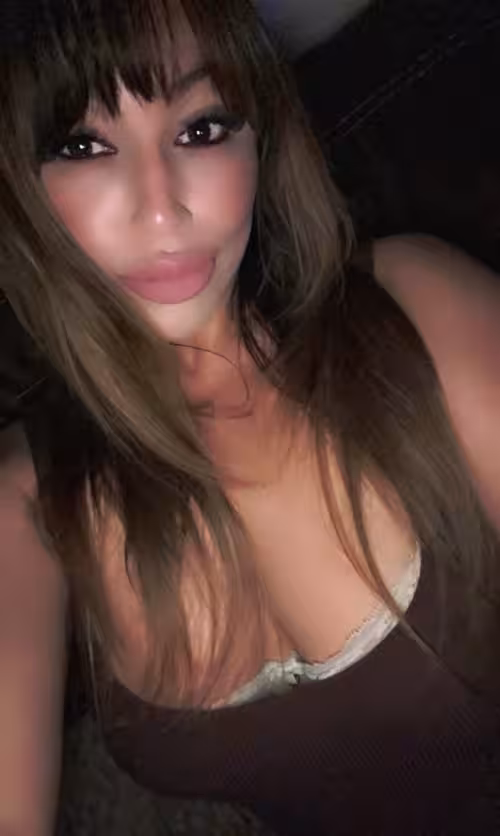 Jessie, escort in Corona, CA