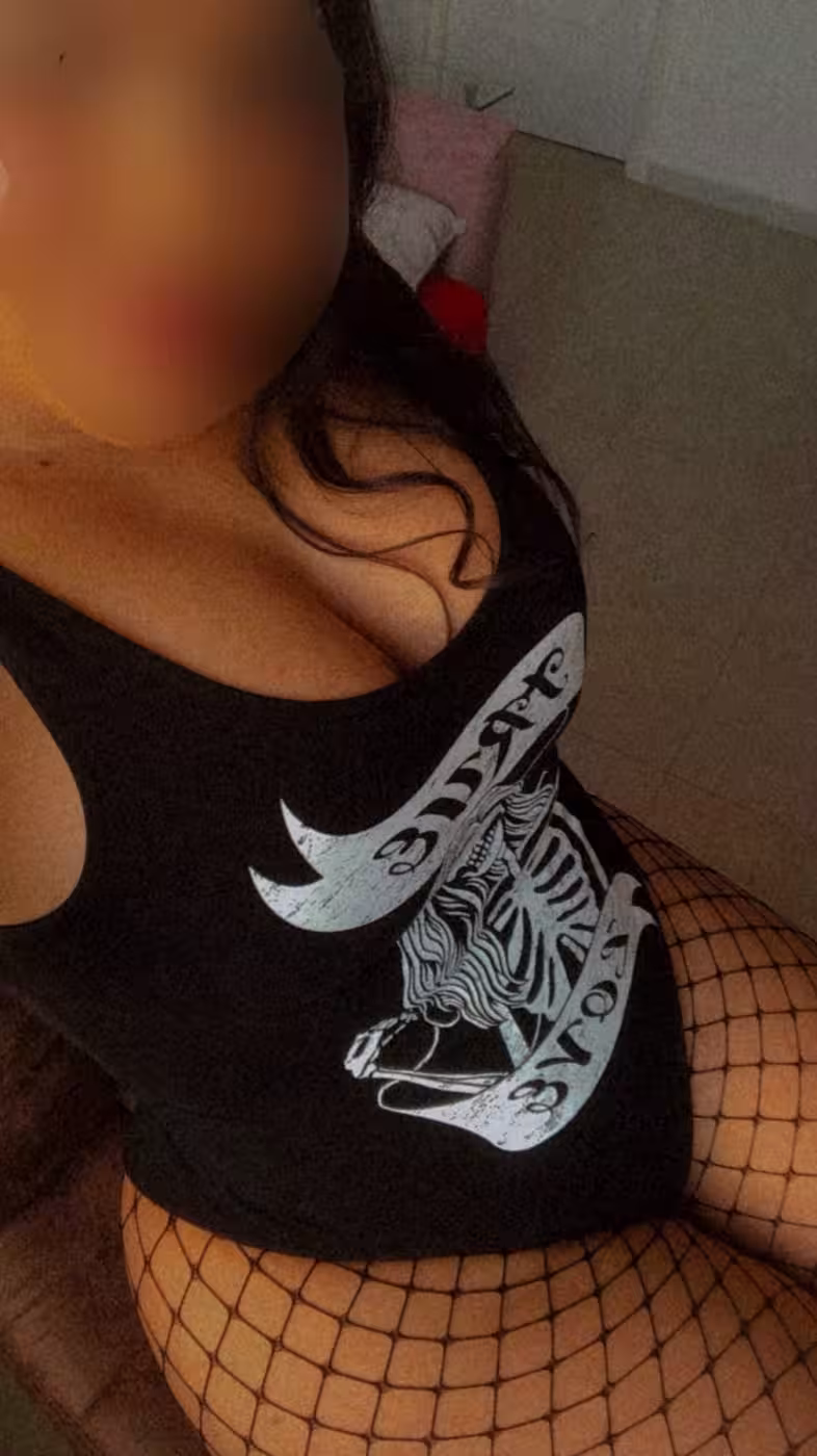 Annita Robles, photo 2