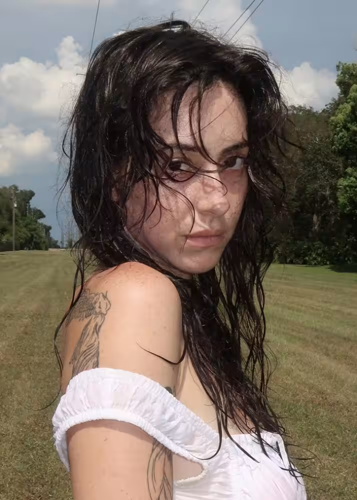 Sadie Stone, photo 2