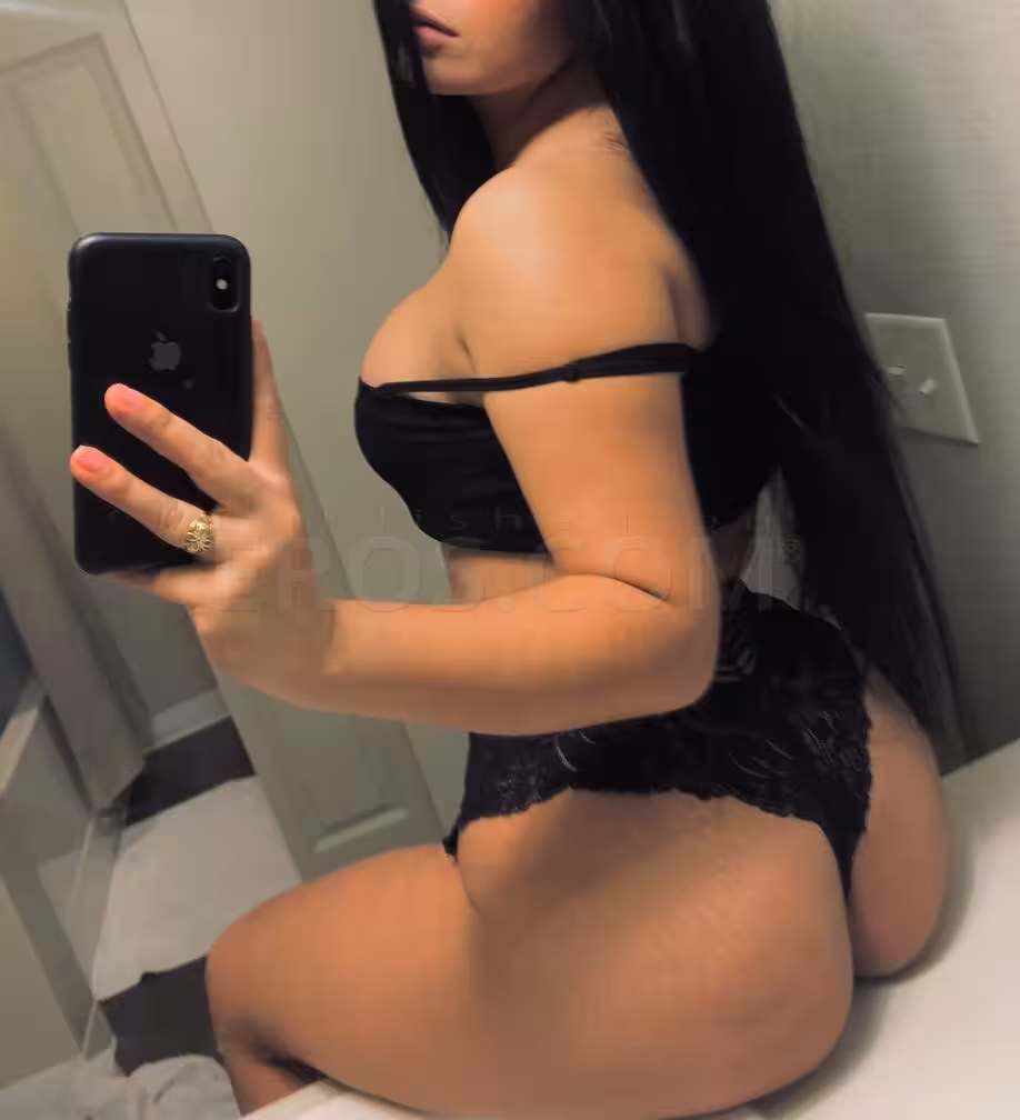 Desiree Desire VIP, photo 2