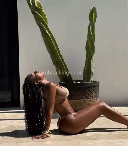 Melanie, photo 4