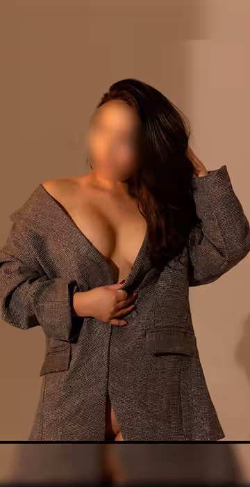 Lauren, photo 5