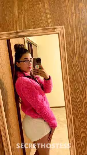 Janelle, photo 2