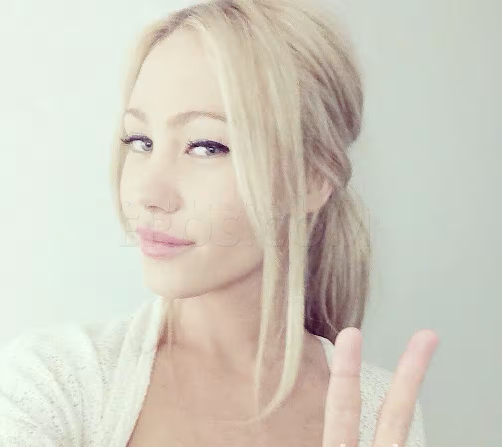 Charlotte, escort in New York City - Manhattan, NY