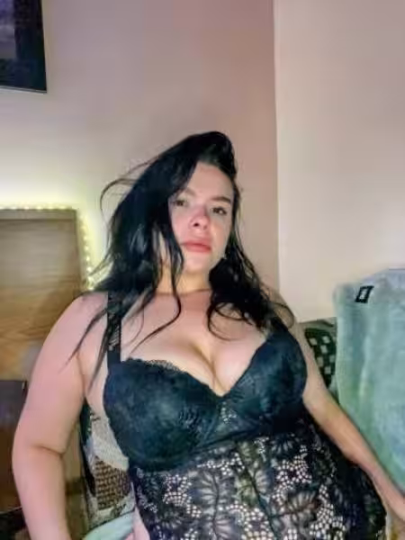 Nicole Milano, photo 2