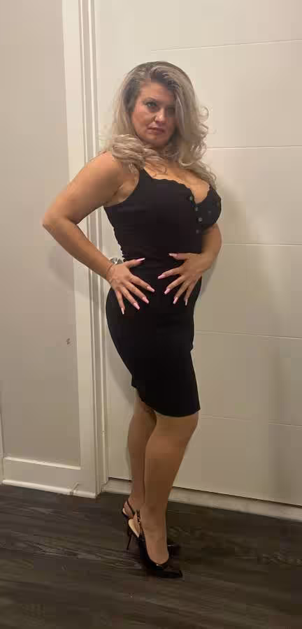 Sandy, photo 2