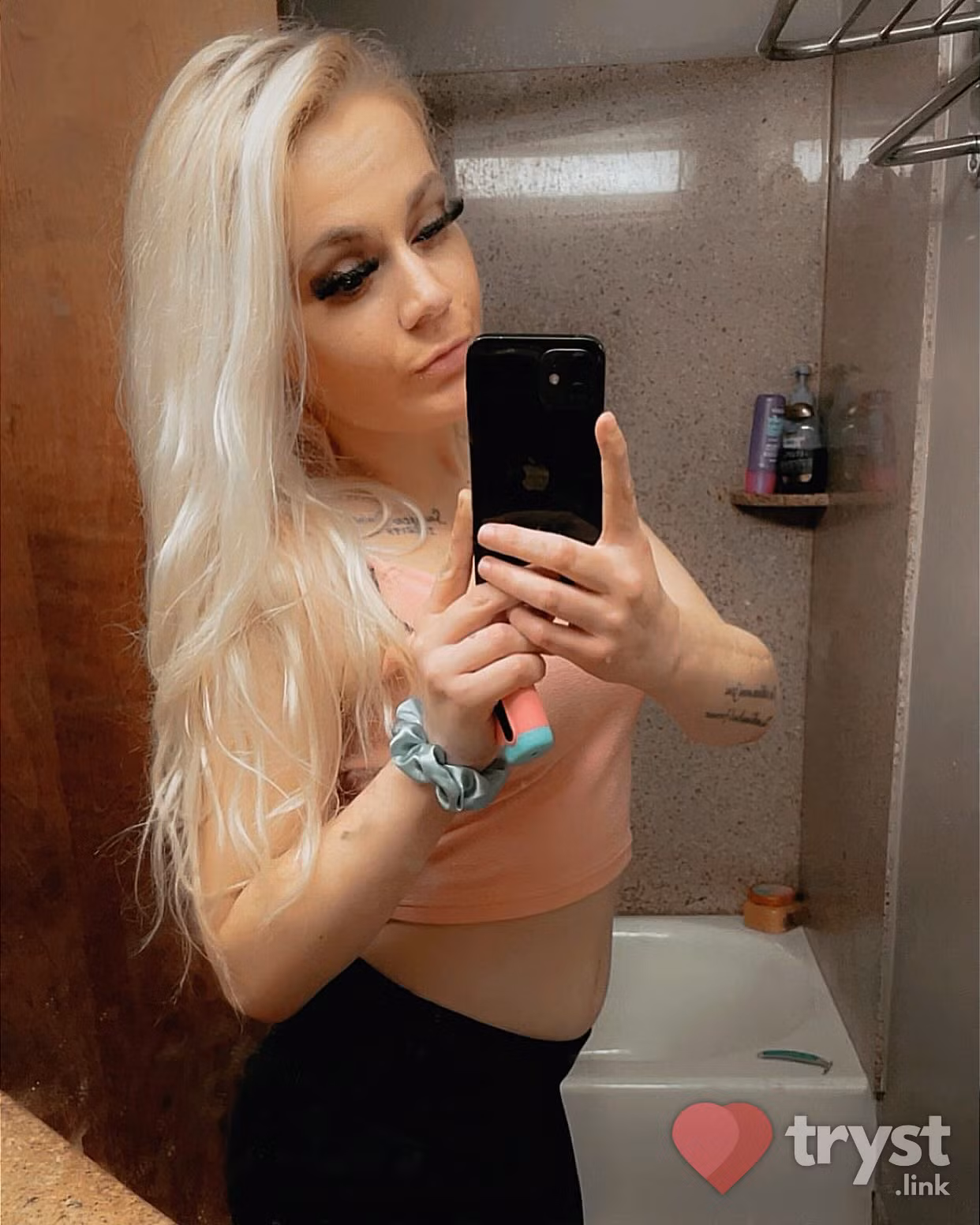 Tiffani Lynn, photo 9