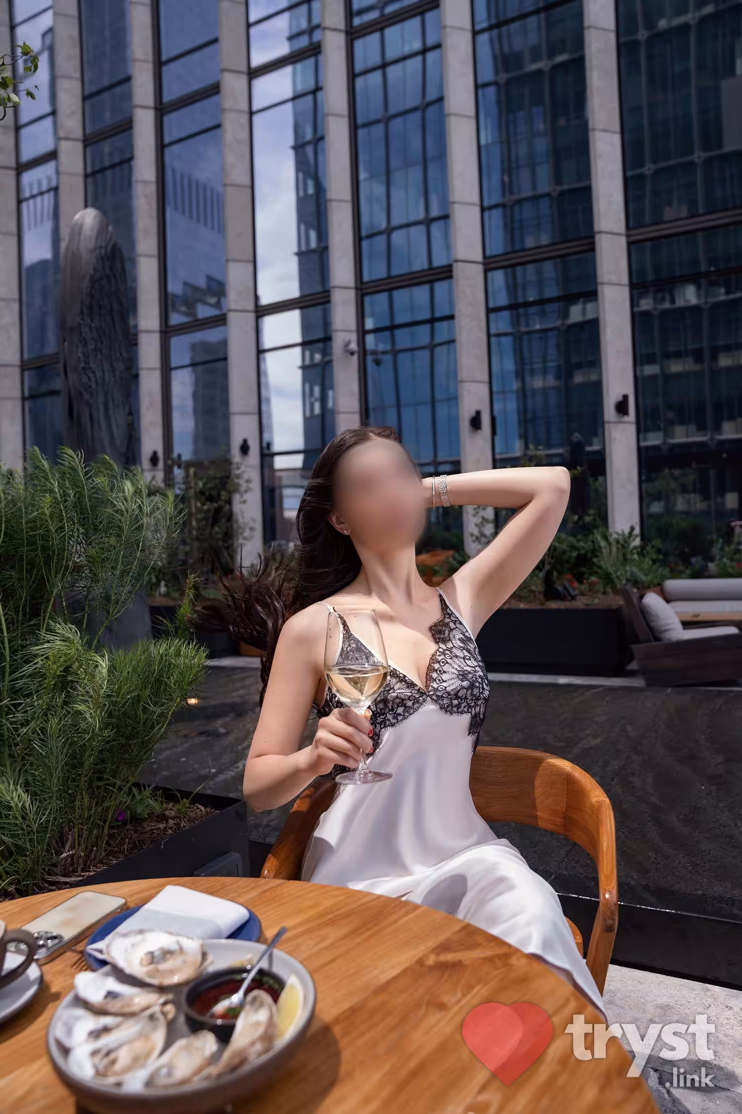 Miss Dior, escort in New York City - Manhattan, NY