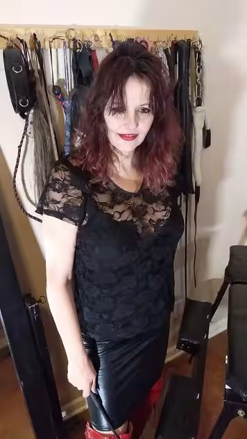 Liz-Elizabeth, photo 7