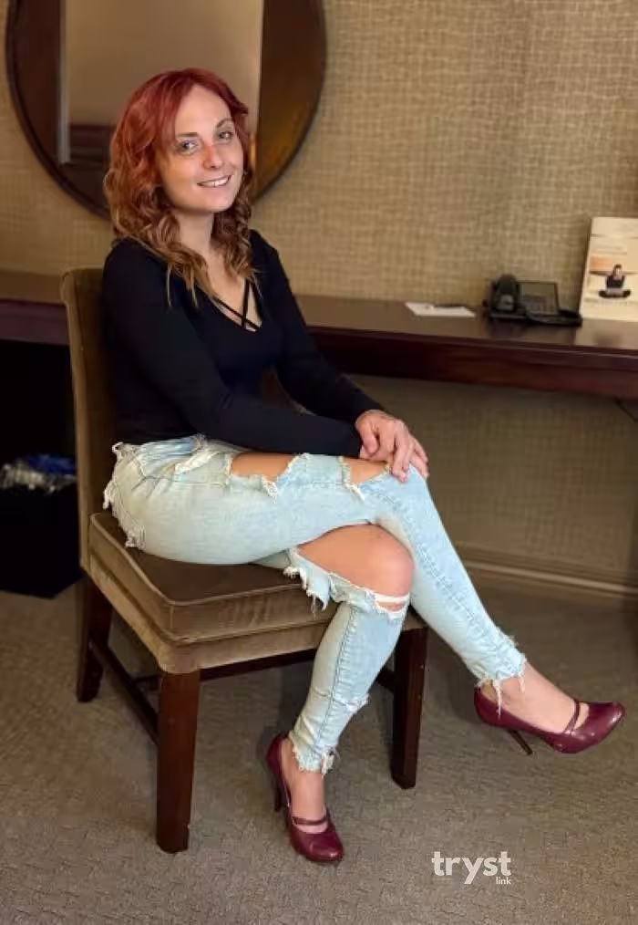 Caitlin, photo 4