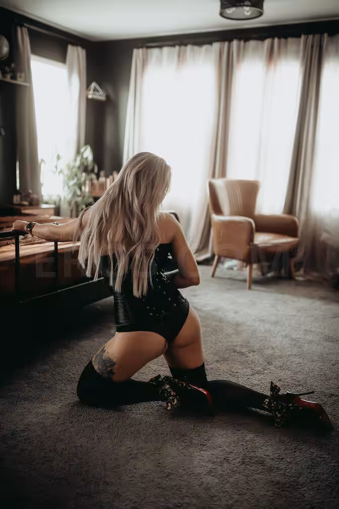 Vivienne Grey / VGrey, photo 5