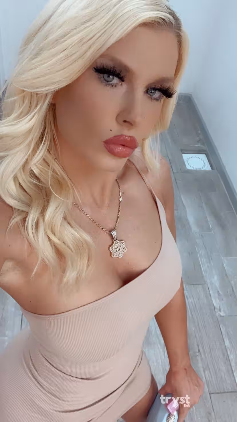 Nikki Gamble, photo 10