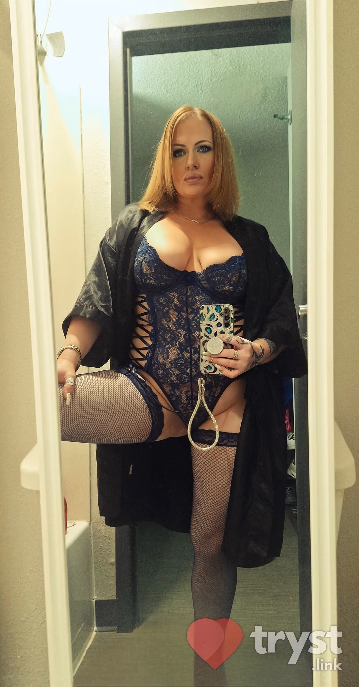Nikki, escort in Peoria, IL
