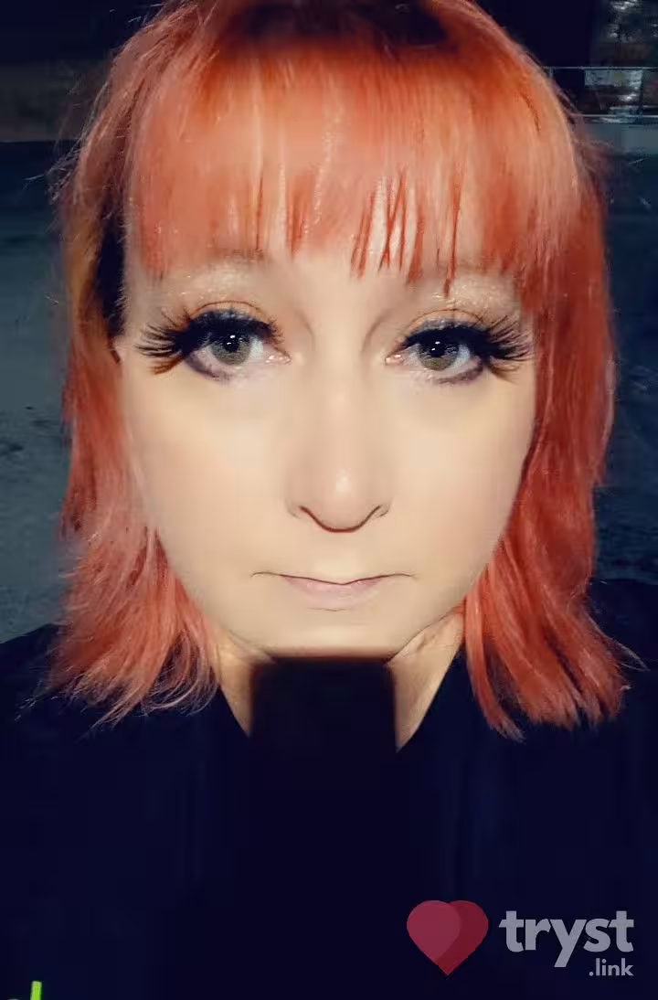 Meg, photo 3