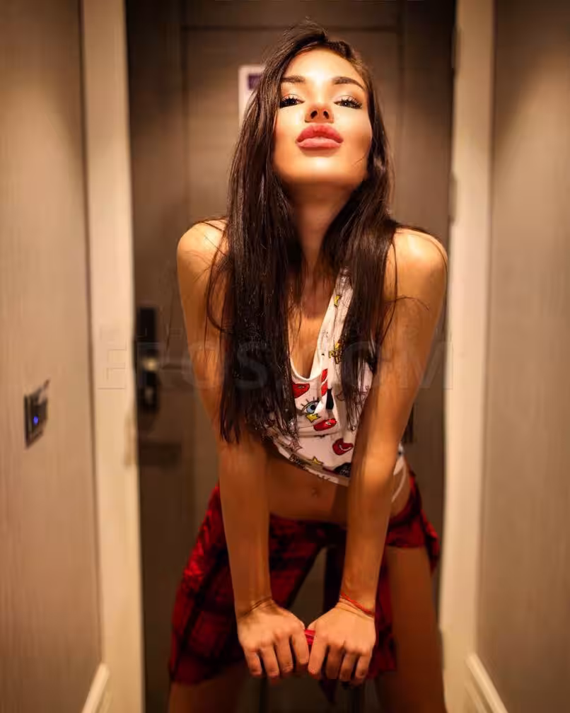 Lora, photo 3