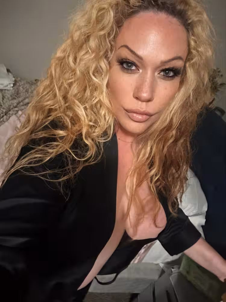 Kat Riley, escort in Kansas City, MO