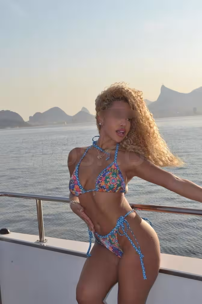 Luisa Brazil, photo 2