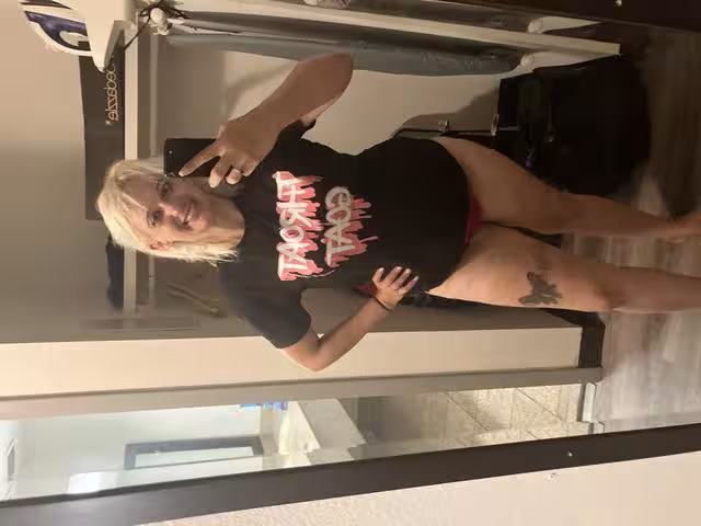 Leigh, escort in St. Louis, MO